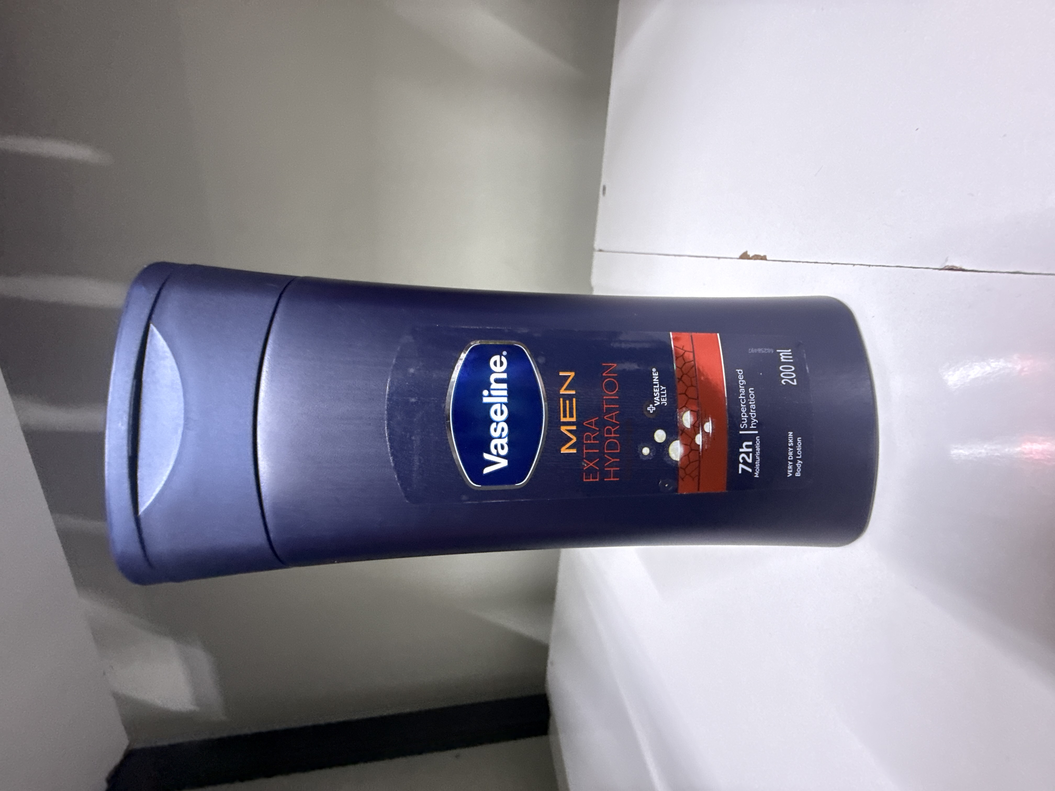 Vaseline Men Extra Hydration@200ml